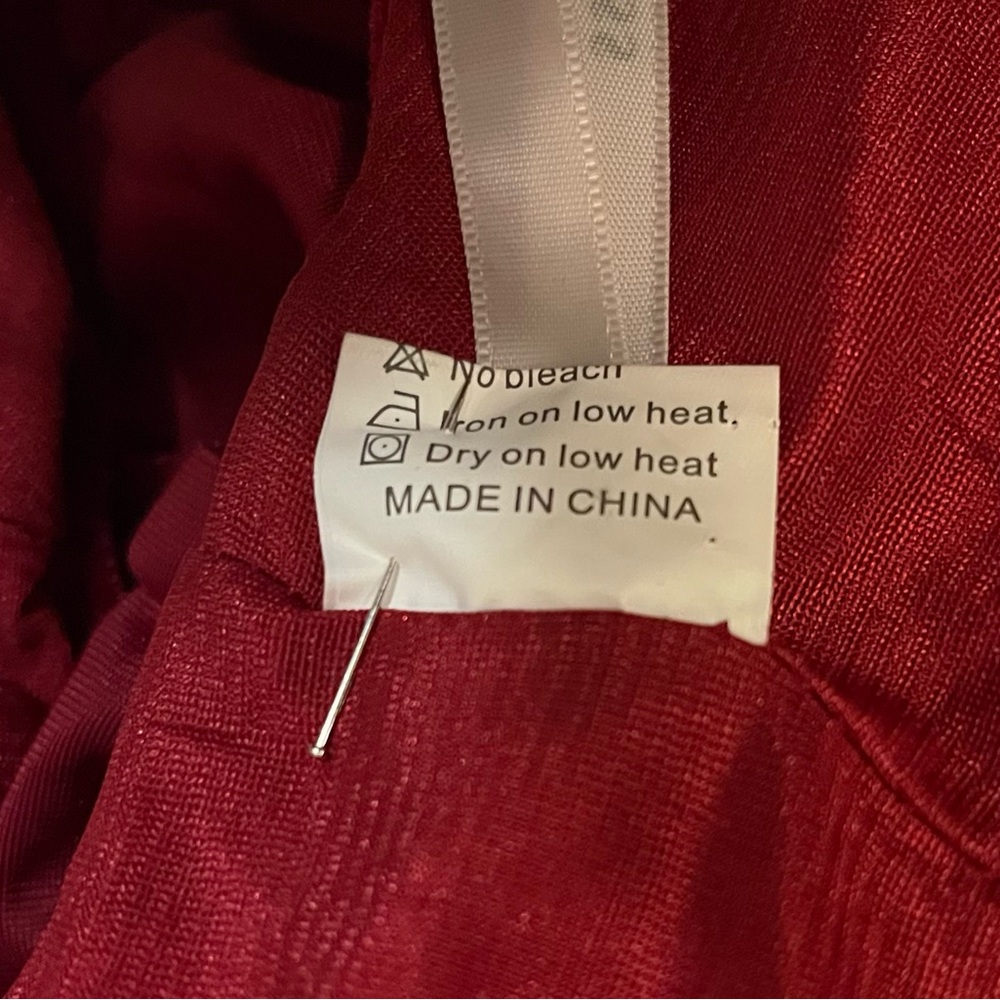 VINTAGE ELEGANT DARK RED FULL VELVET FLATTERING SHORT SLEEVE FORMAL DRESS - Picture 10 of 10